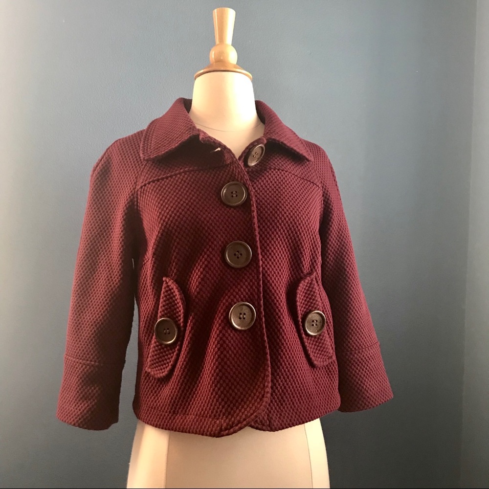 Maroon coat😌